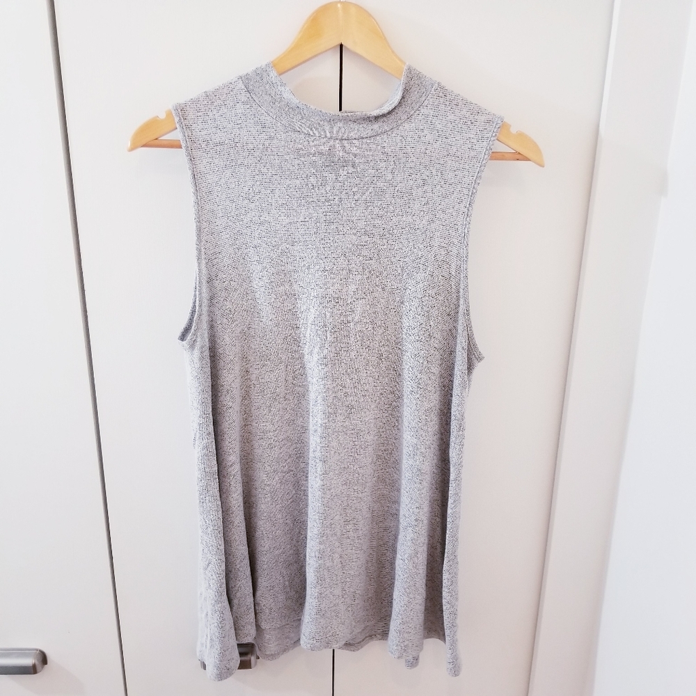 3/$45 | Caution to the Wind | Grey Sleeveless Mock Turtleneck Longer Top